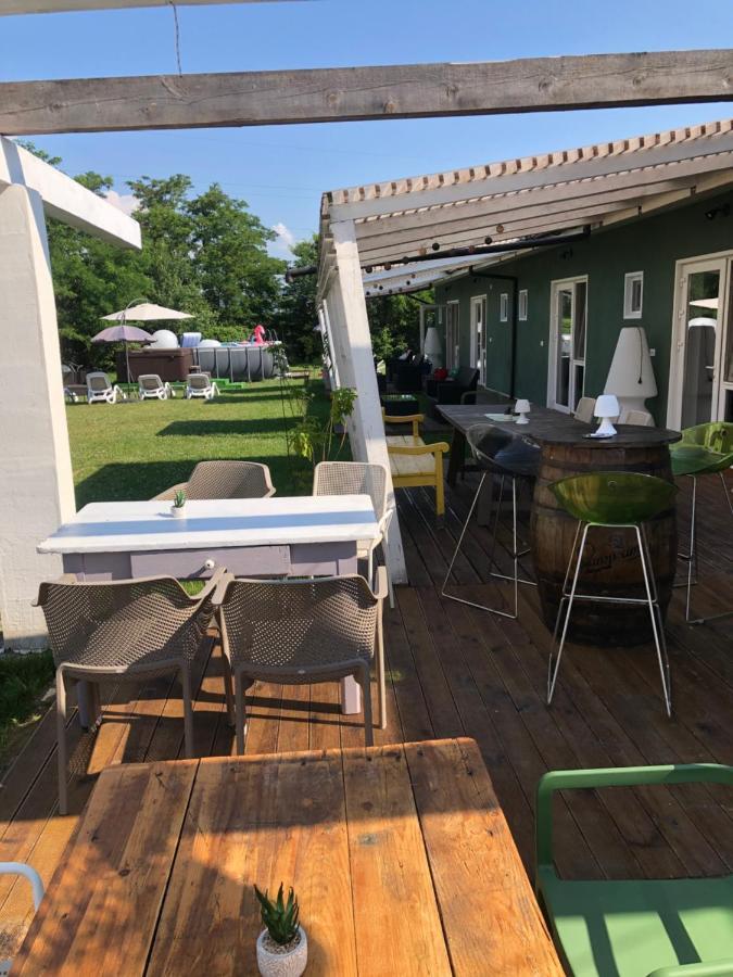 La Mosie Hotell Haţeg Eksteriør bilde